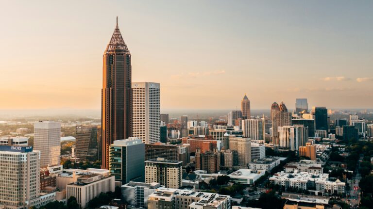 How to Pivot Your Career in Atlanta’s Shifting Job Market (Without Starting Over)